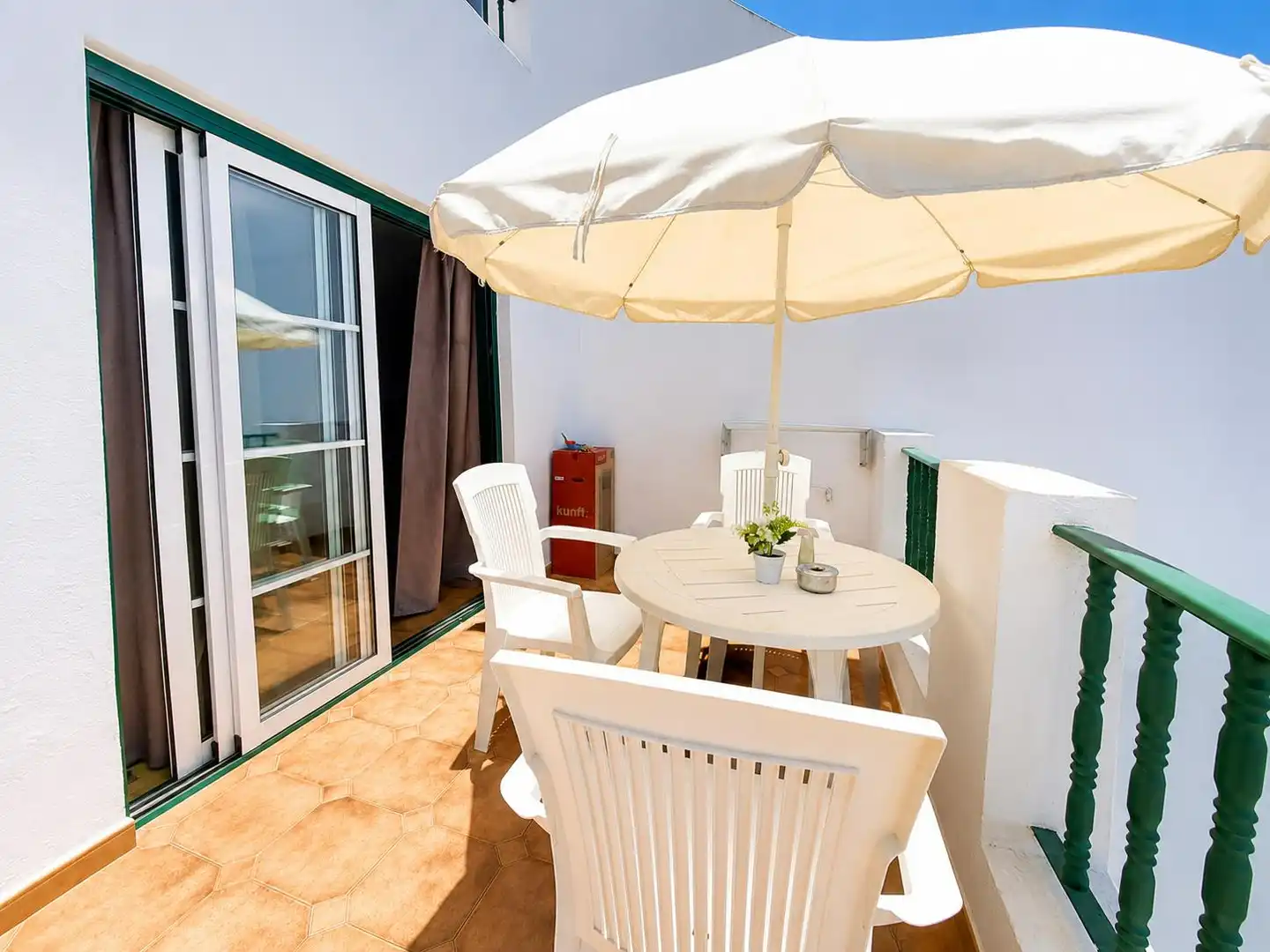Terrace of Study for sale in Adeje  with Air Conditioner, Furnished and Oven