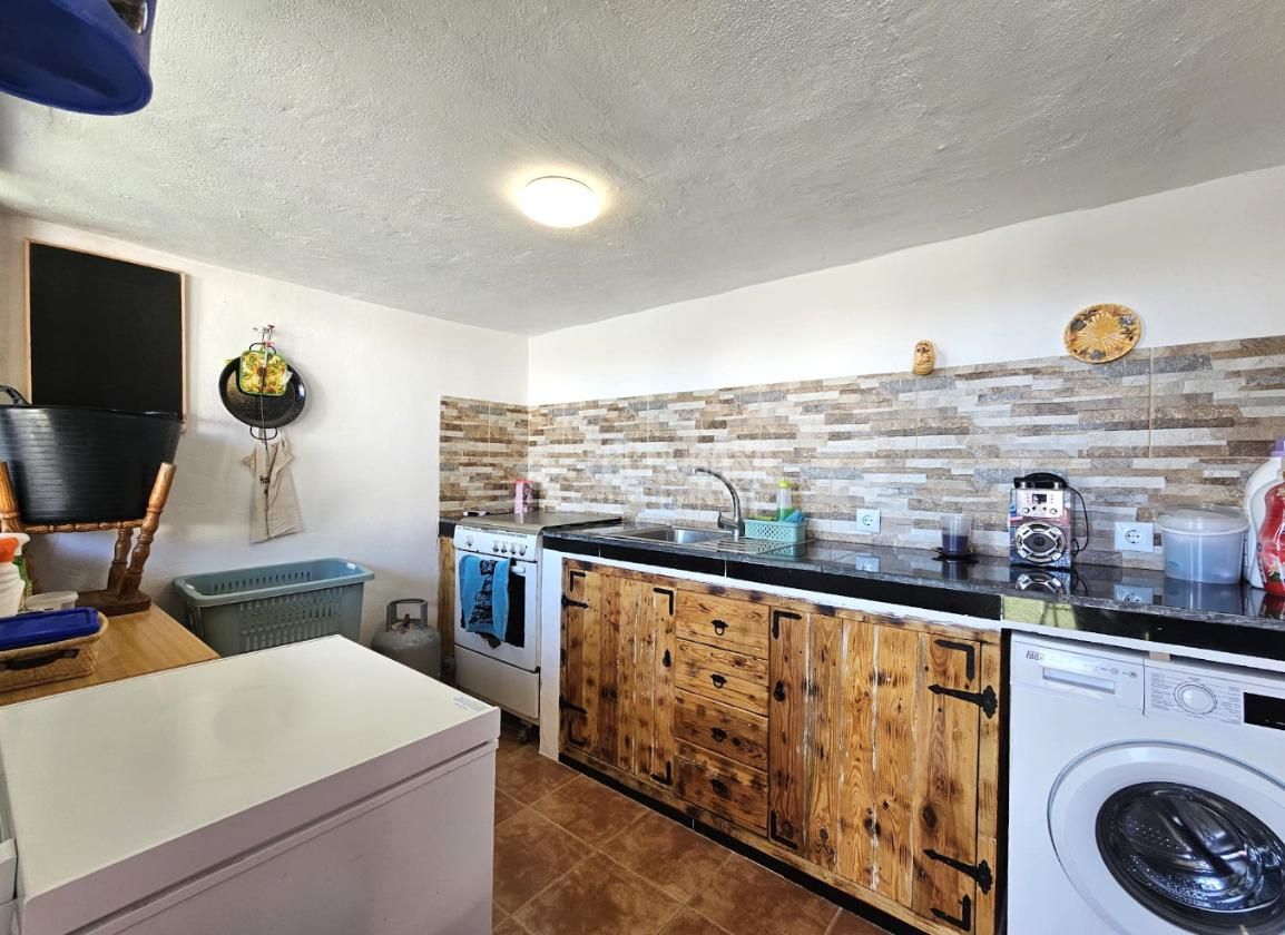 Kitchen of Flat for sale in San Cristóbal de la Laguna  with Terrace and Furnished