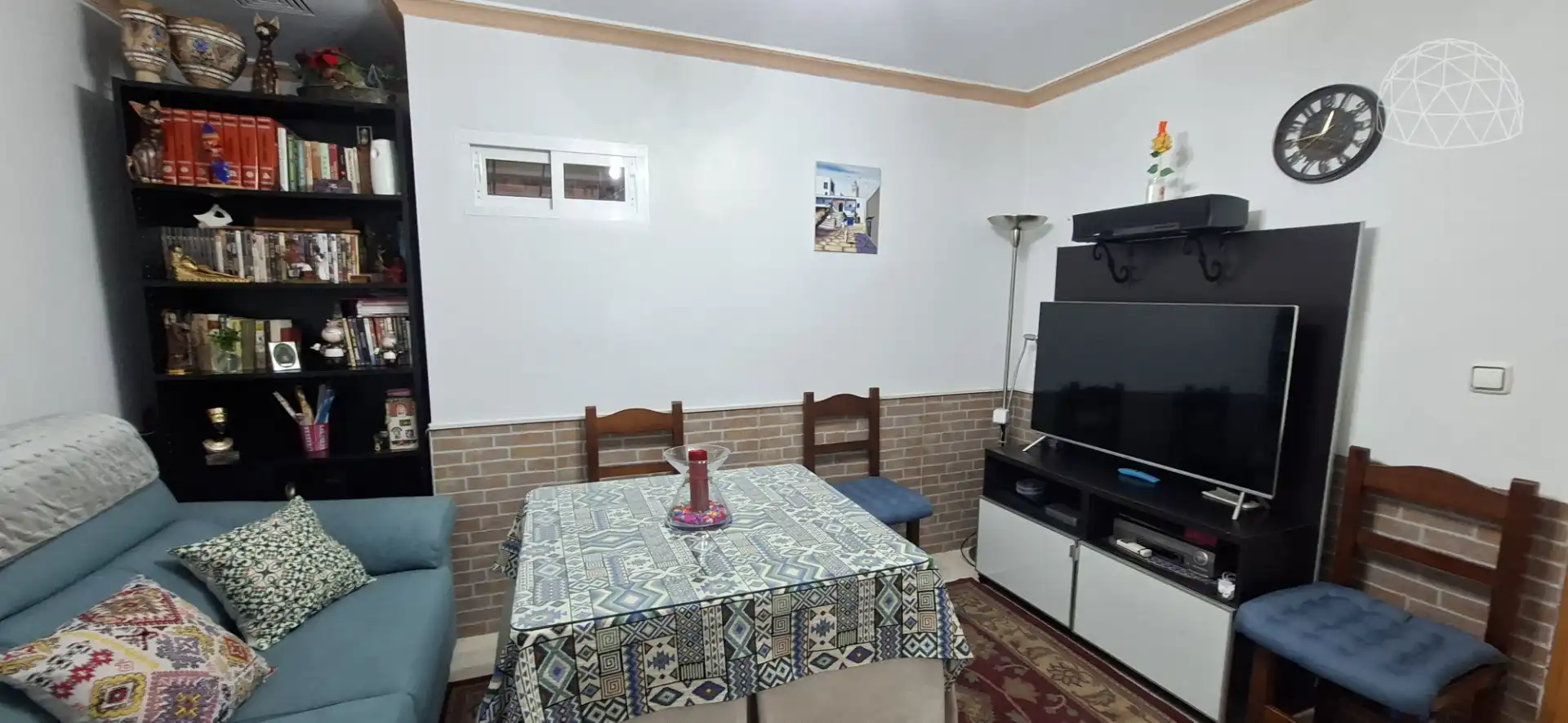 Wohnzimmer von Haus oder Chalet zum Verkauf in Sevilla mit Klimaanlage, Terrasse und Möbliert
