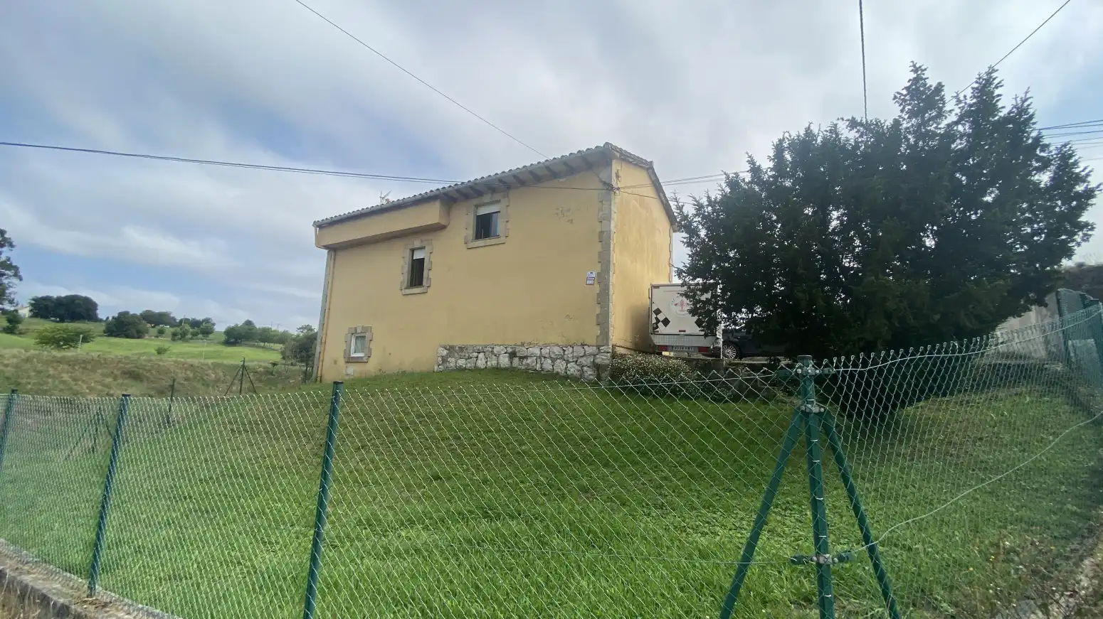 Haus oder Chalet zum Verkauf in Polanco mit Heizung, Privatgarten und Parkett