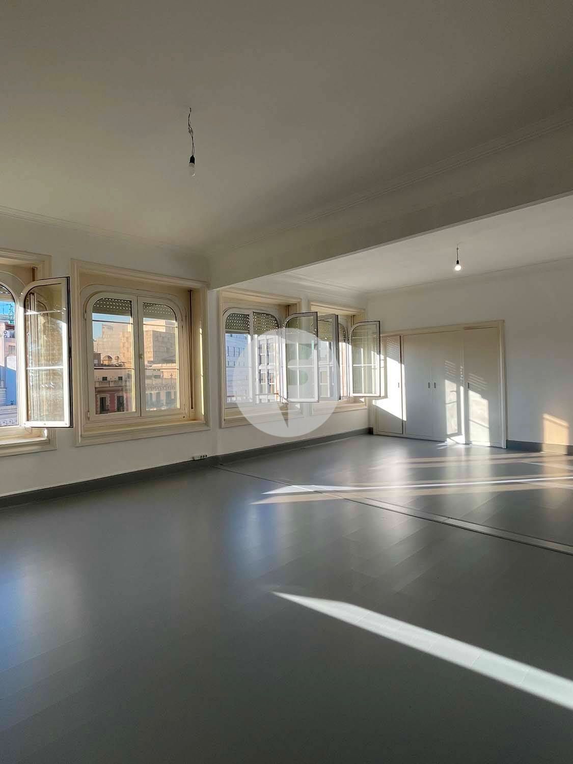 Flat to rent in  Barcelona Capital  with Heating and Balcony