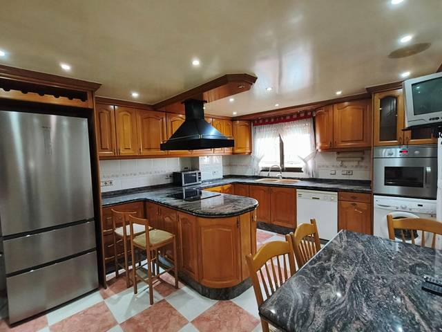 Piso en Alquiler en Torrefiel