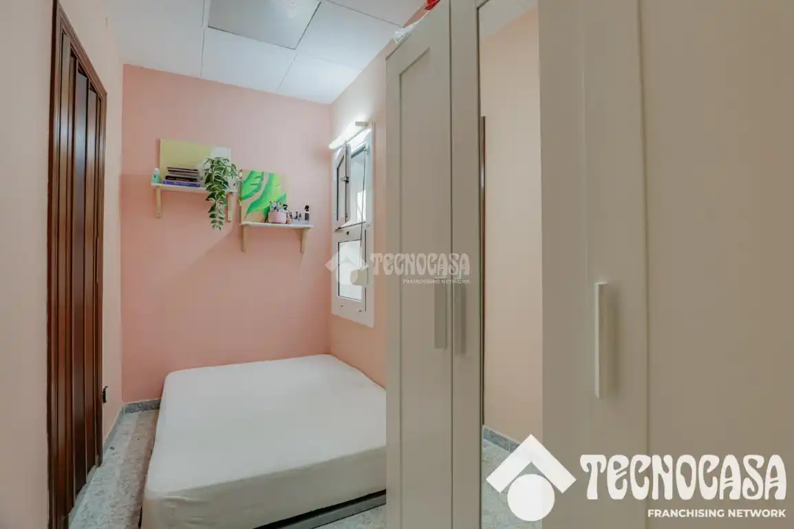 Schlafzimmer von Wohnung zum Verkauf in Barcelona