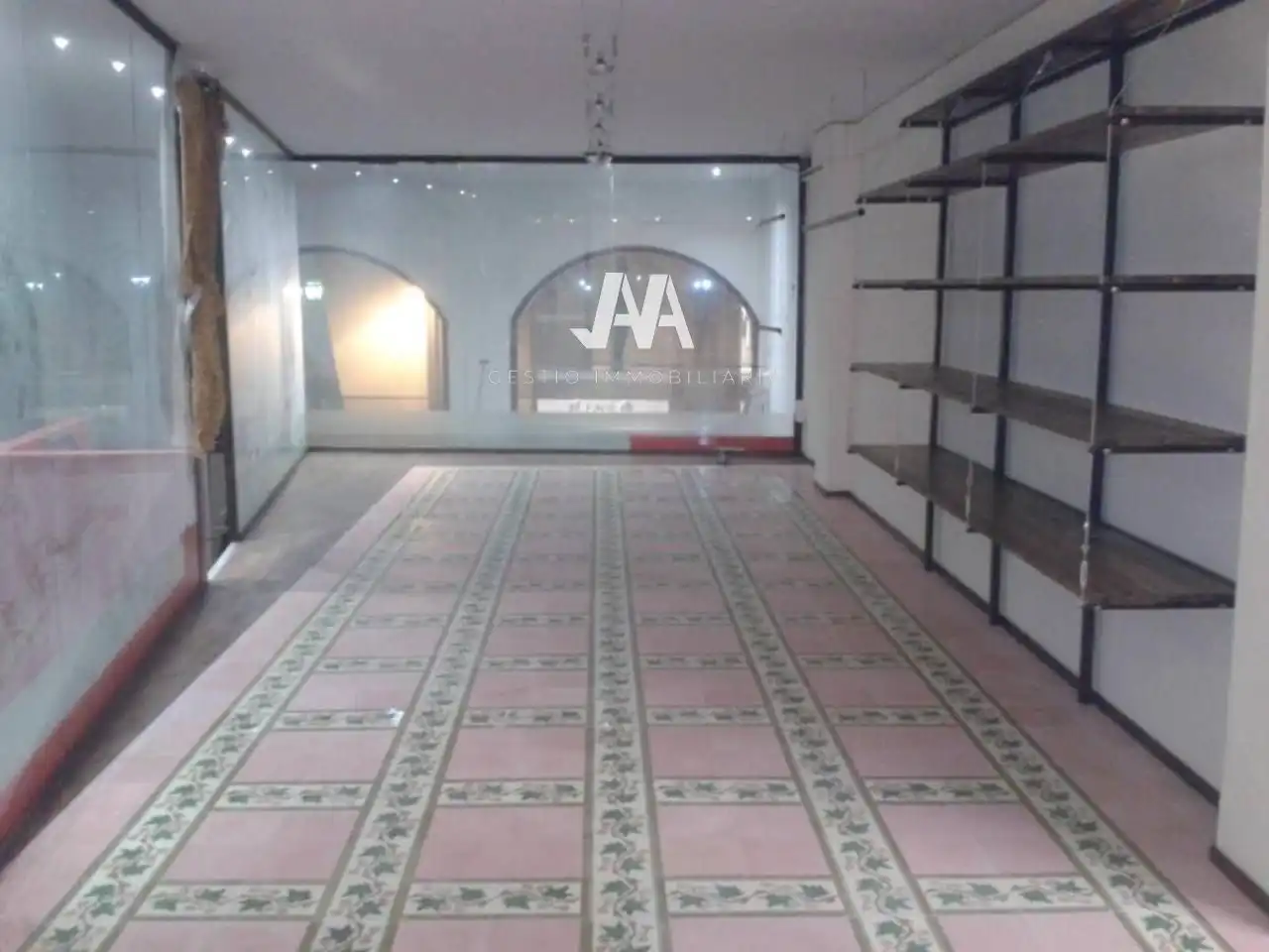 Local comercial en venda a Centre, imagen 11