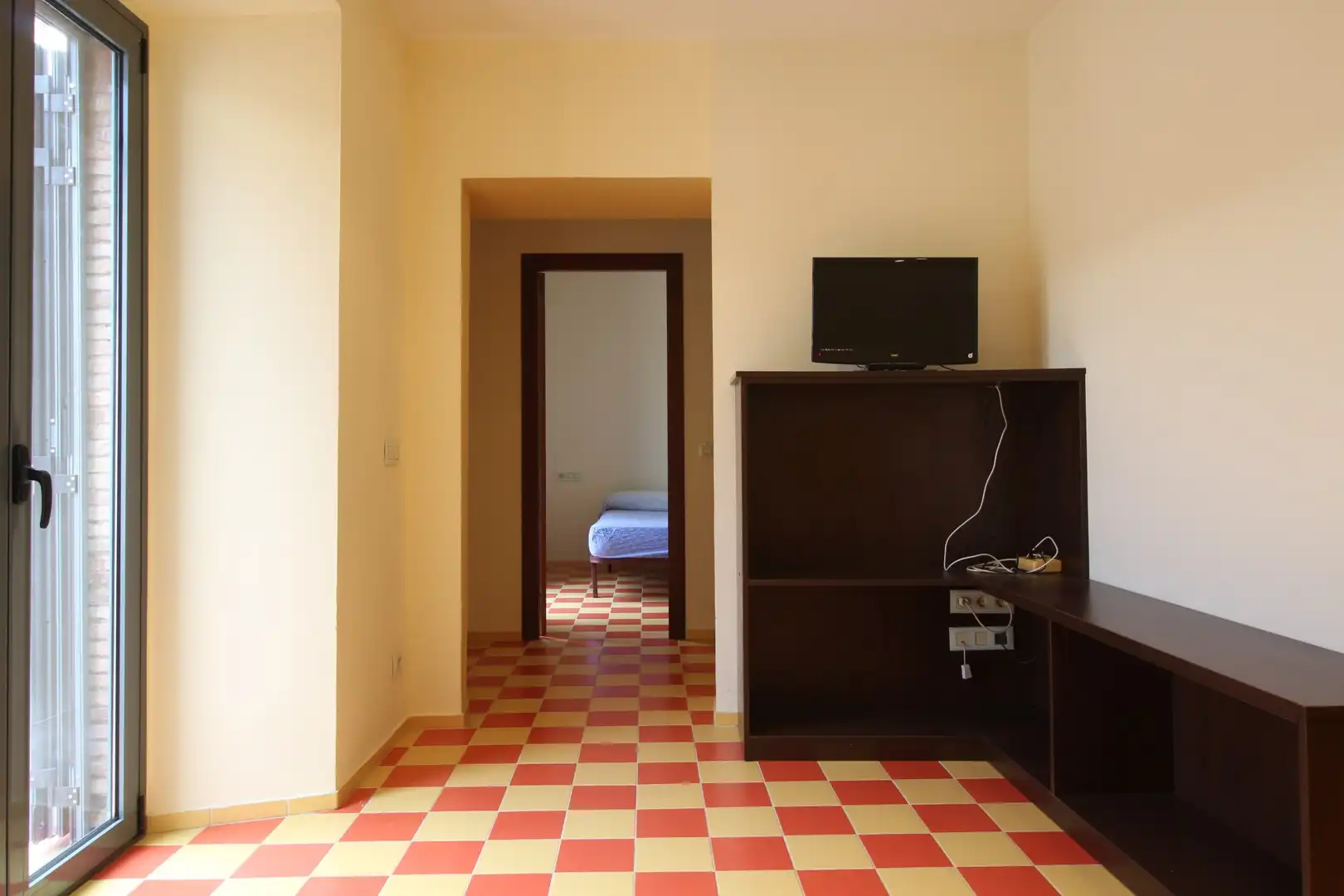 Schlafzimmer von Maisonette zum Verkauf in Garriguella mit Heizung und Terrasse