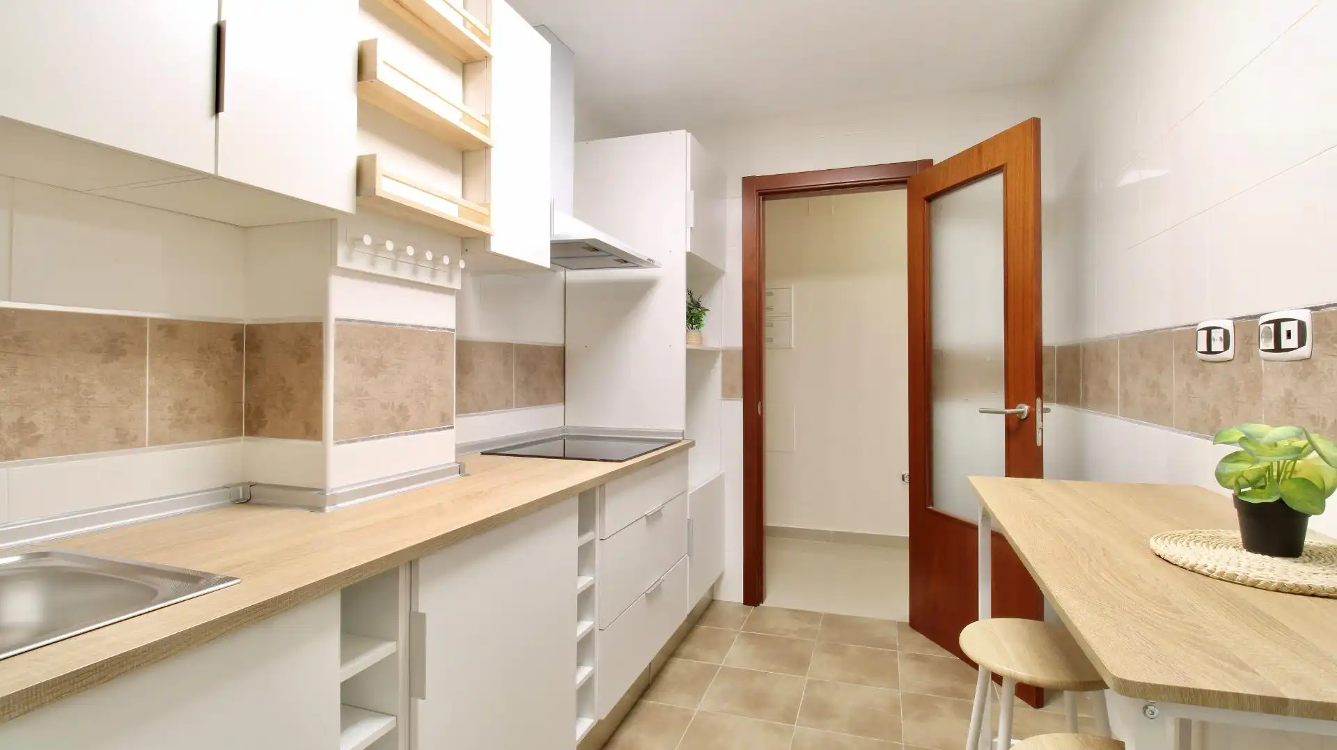 Küche von Wohnung zum Verkauf in Atarfe mit Terrasse und Balkon