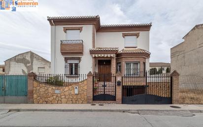 Casa o xalet en venda a Alcalde E. Muñoz Arevalo, Santa Fe