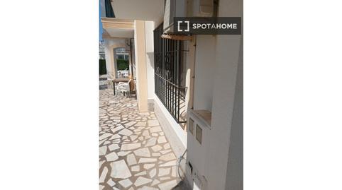 Photo 2 of Study to share in Las Marinas - Pueblo Laguna, Almería