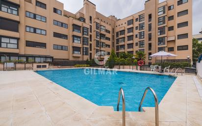Swimming pool of Flat for sale in  Madrid Capital  with Storage room and Swimming Pool