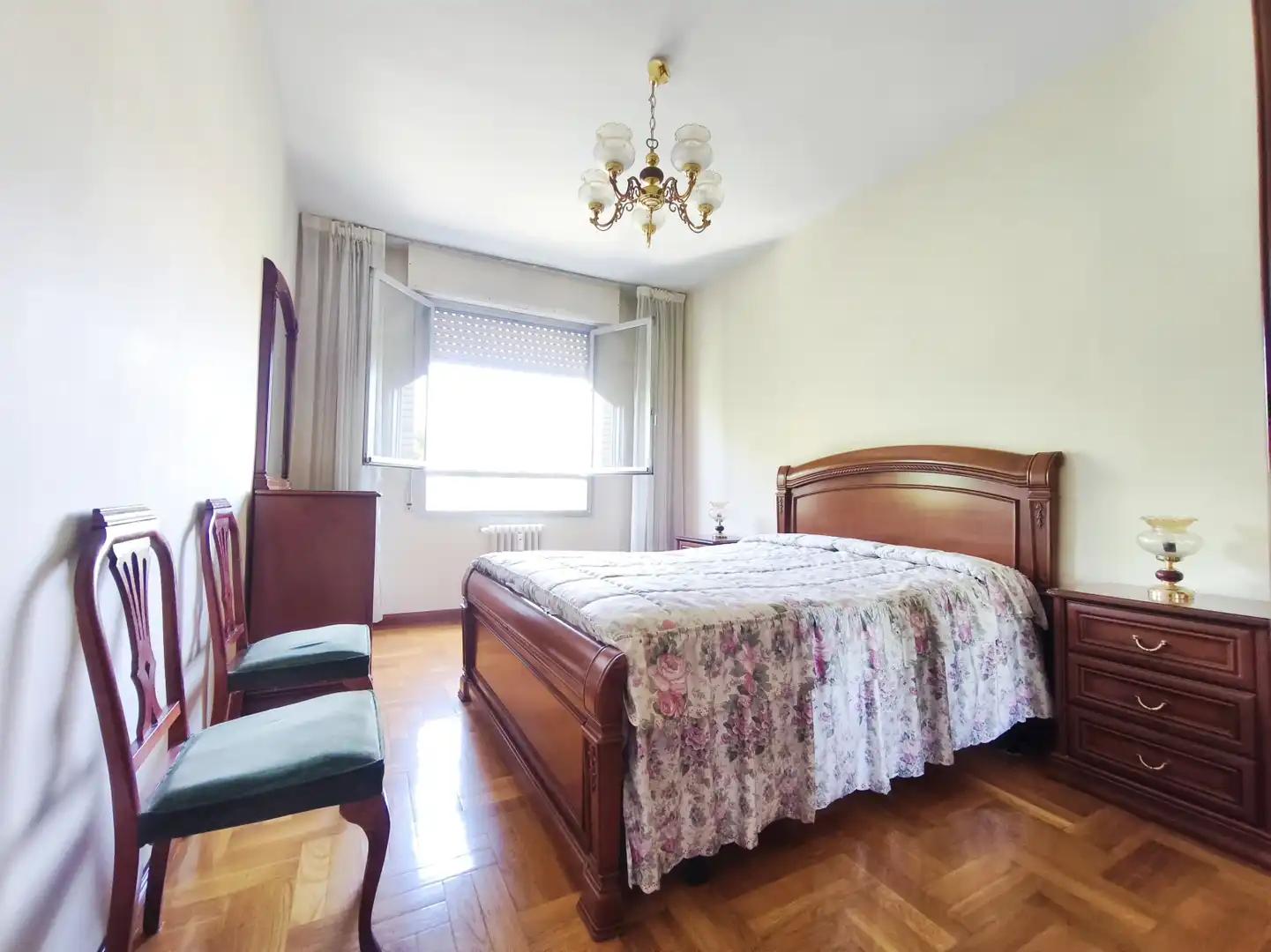Bedroom of Flat for sale in  Logroño  with Heating, Parquet flooring and Terrace