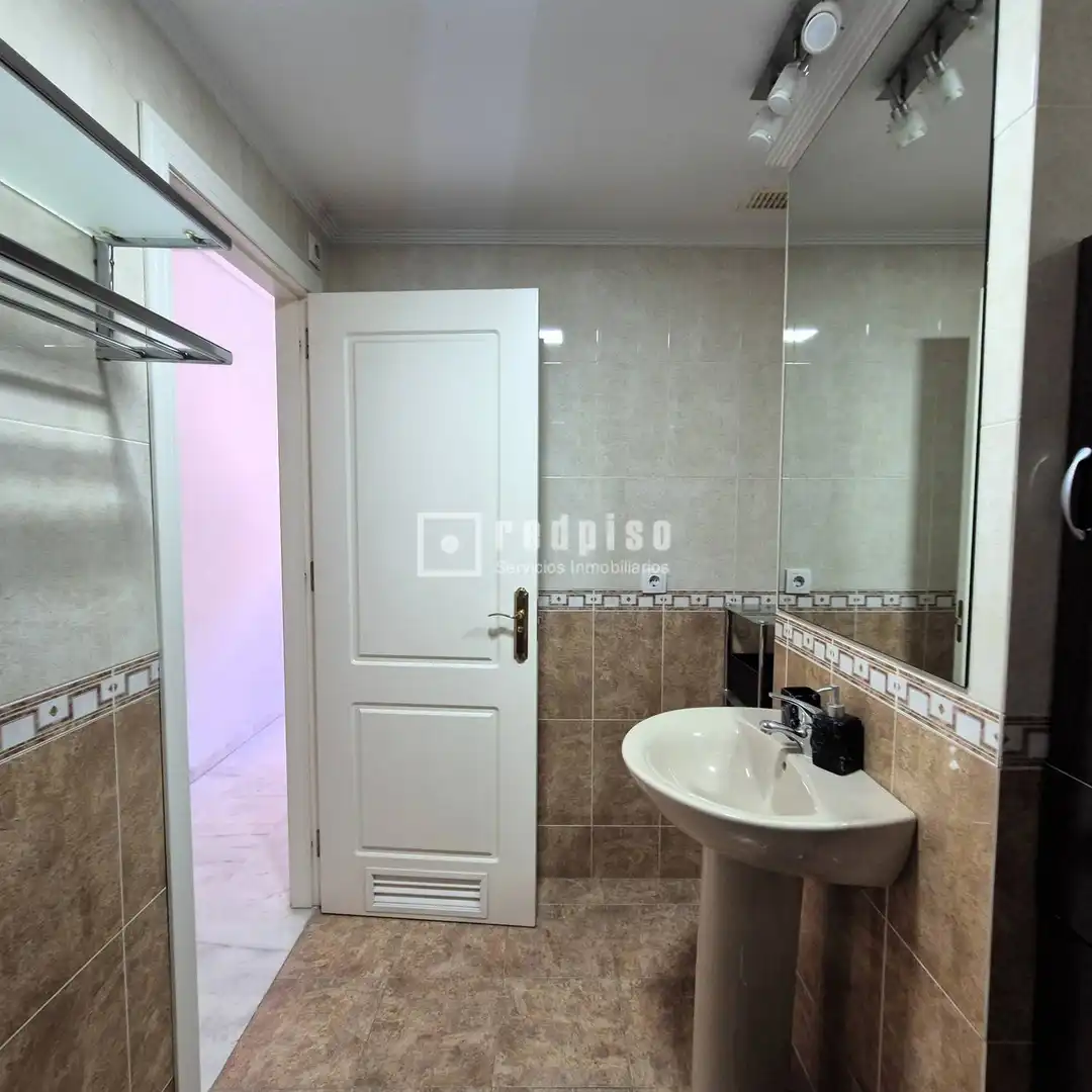 Flat for rent in Nueva Delhi, Colores - Entreparques