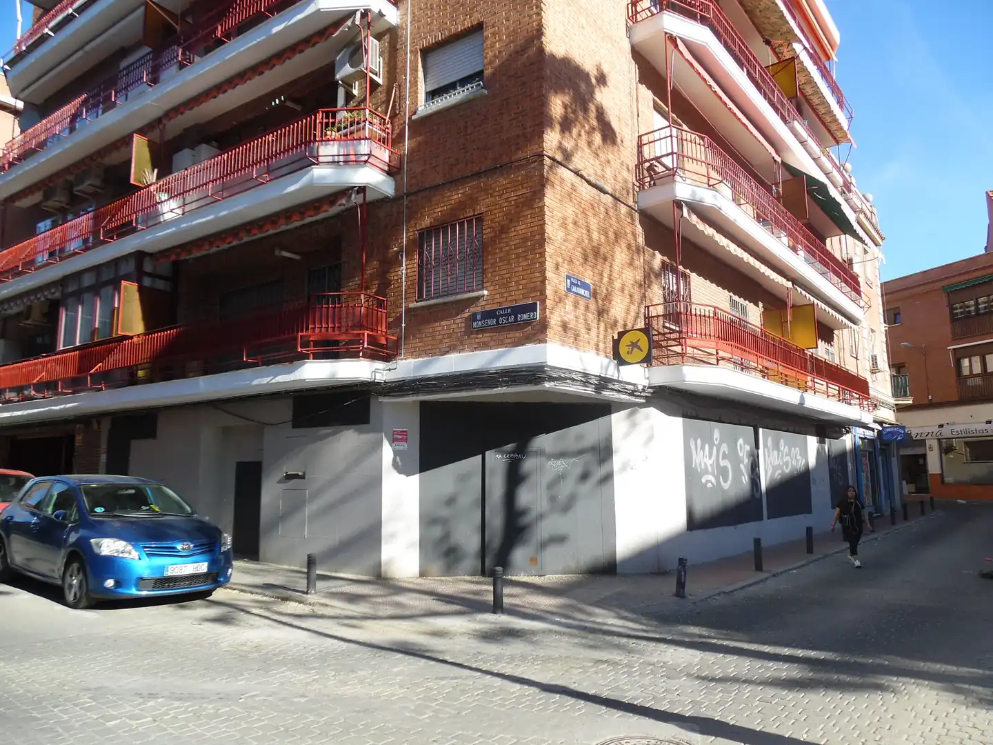 Exterior view of Commercial properties for sale in Madrid
