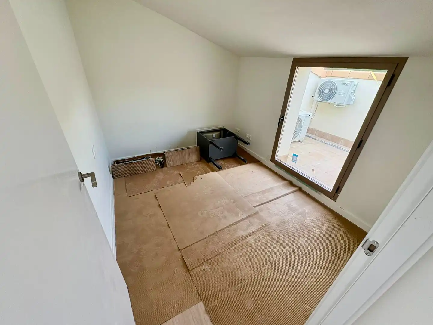 Ático en venta en Rubí con Aire acondicionado, Calefacción y Parquet