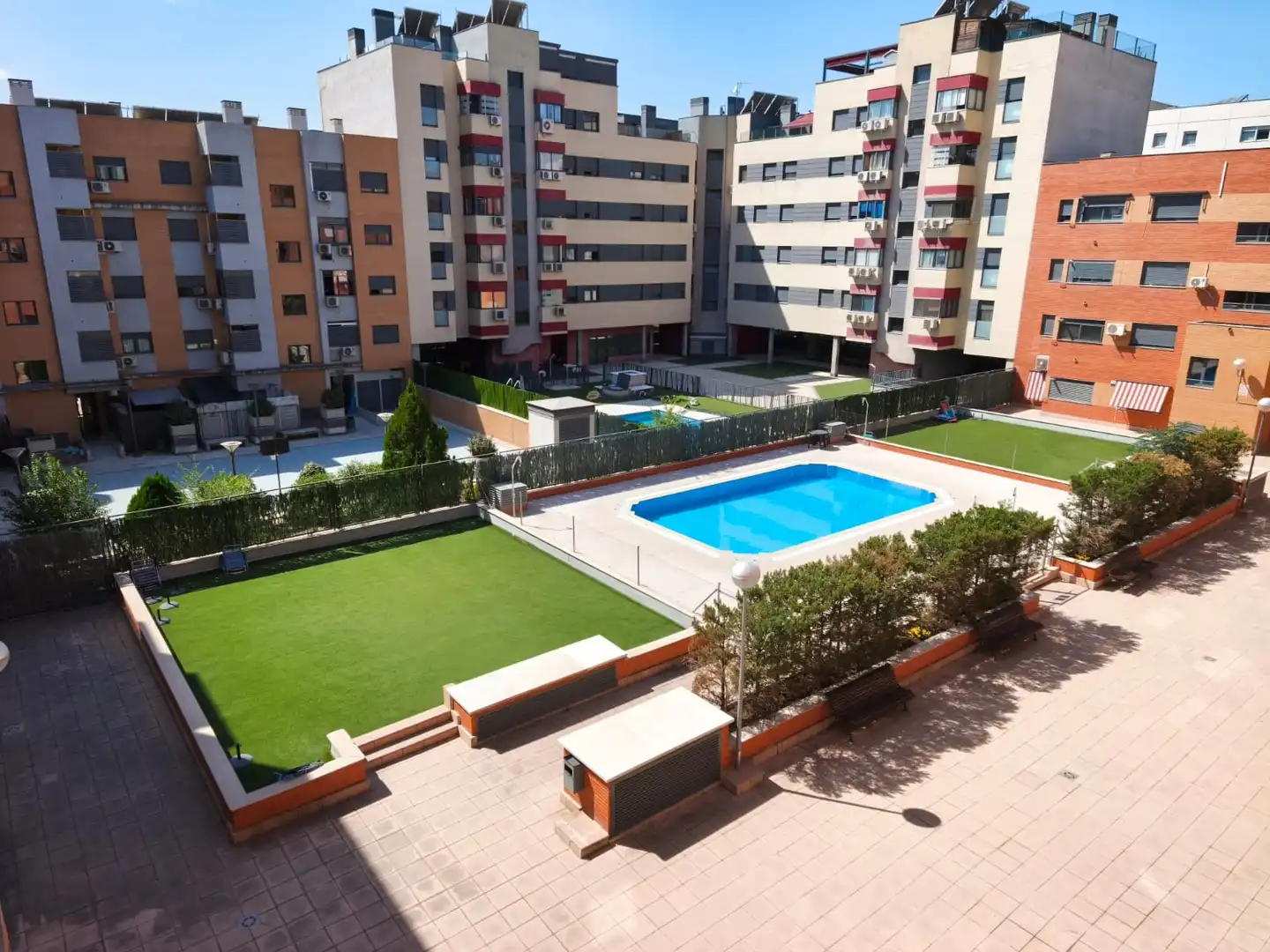 Flat with pool for sale in Calle Cardenal Vicente Enrique y Tarancón