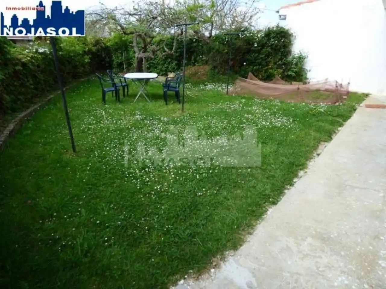 Casa o chalet en venta en Calle trengandin, Tregadín