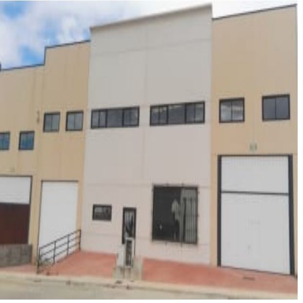 Vista exterior de Local en venda en Borox