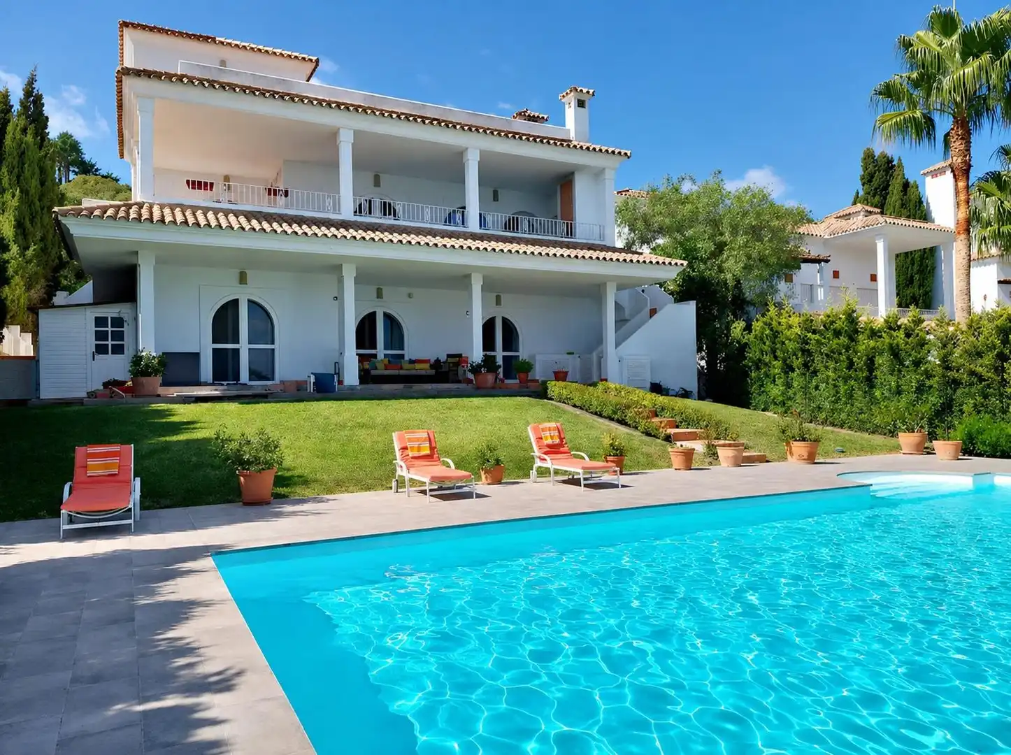 Piscina de Casa o xalet en venda en Benalup-Casas Viejas amb Aire condicionat, Calefacció i Jardí privat