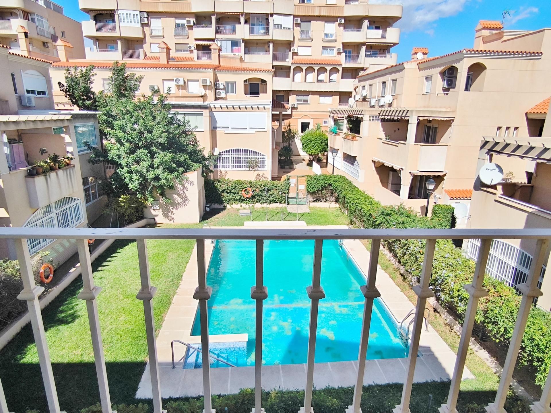 Duplex for sale in Calle Mozarabe, Aguadulce Sur