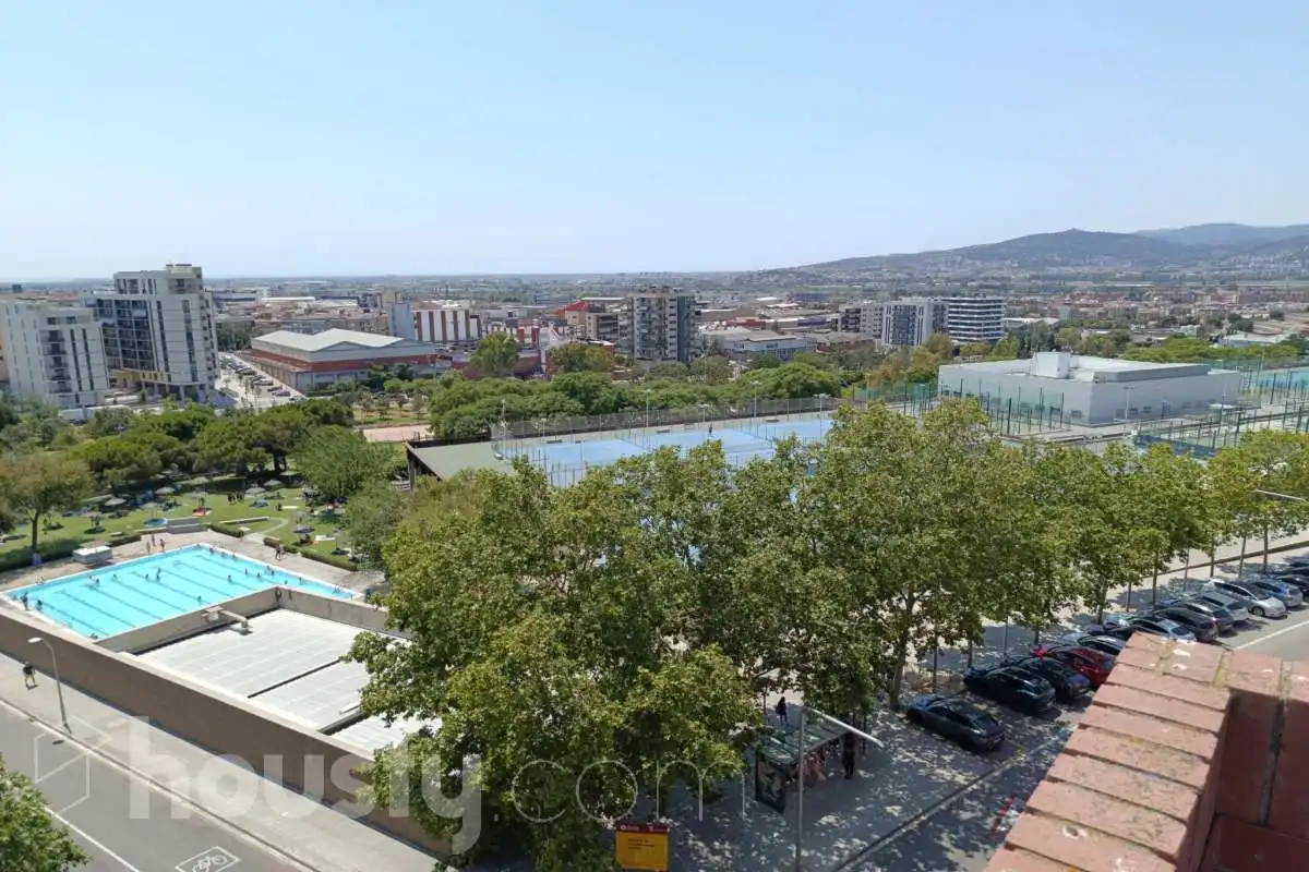 Àtic de lloguer a Carrer del Marquès de Monistrol, Sant Joan - TV3