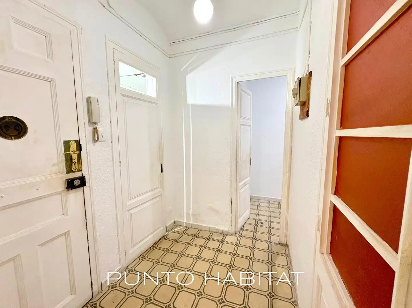 Piso en venta en Barcelona con Balcón