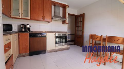 Foto 3 de Piso en venta en Melide, A Coruña