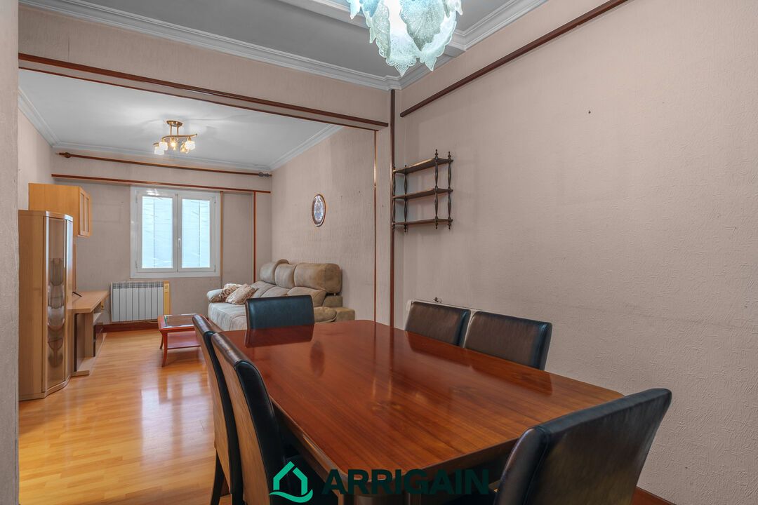 Dining room of Flat for sale in Donostia - San Sebastián   with Heating, Terrace and Balcony