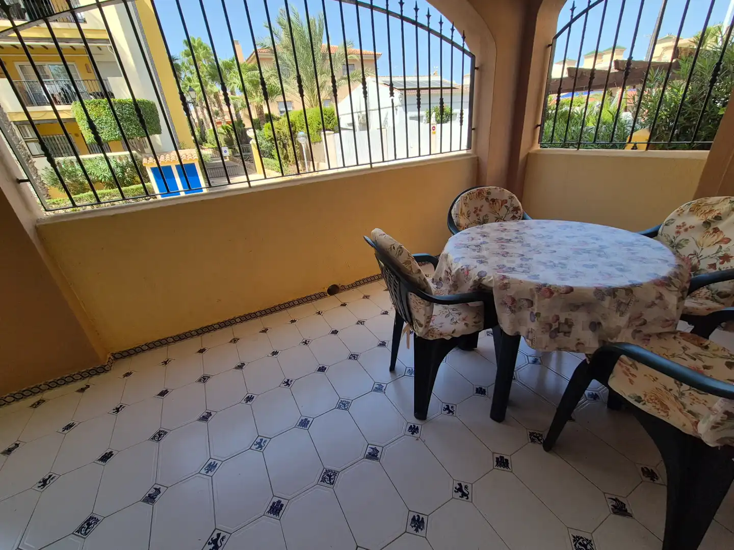 Balcony of Ground floor for rent in Torrevieja  with Air Conditioner, Terrace and Furnished