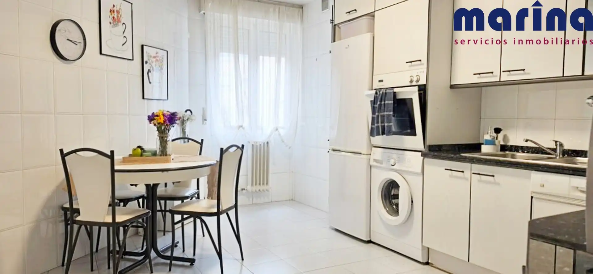 Kitchen of Flat for sale in  Pamplona / Iruña  with Heating, Parquet flooring and Storage room