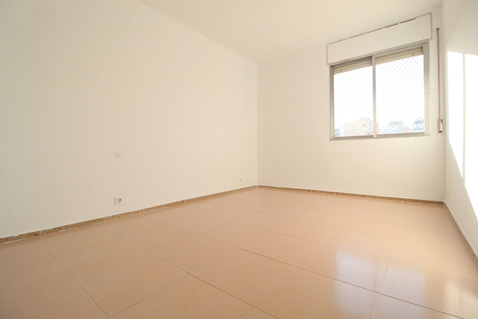 Bedroom of Flat for sale in  Barcelona Capital  with Air Conditioner