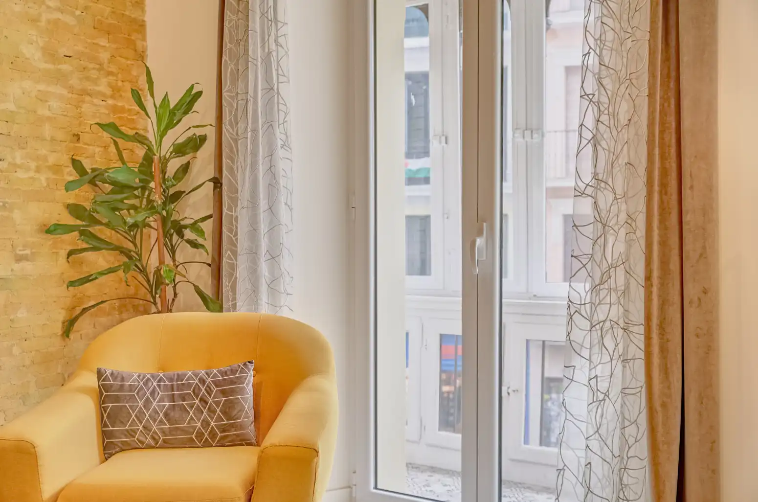 Terraza de Piso en venta en  Pamplona / Iruña con Calefacción, Parquet y Amueblado