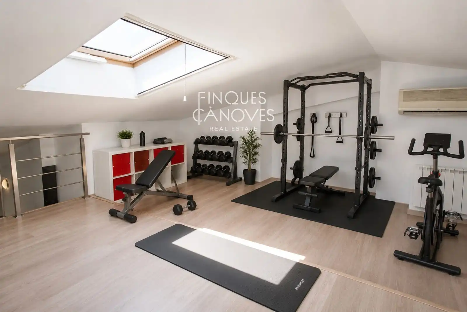 Attic for sale in Bescanó  with Air Conditioner, Heating and Parquet flooring