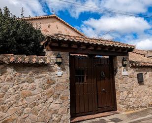 Vista exterior de Casa o xalet en venda en Sotosalbos amb Calefacció, Jardí privat i Terrassa