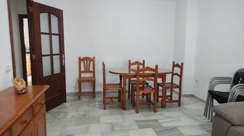 Foto 5 de Casa adosada de alquiler en Avenida Nao Victoria, V Centenario - Piletas - Capuchinos, Sanlúcar de Barrameda