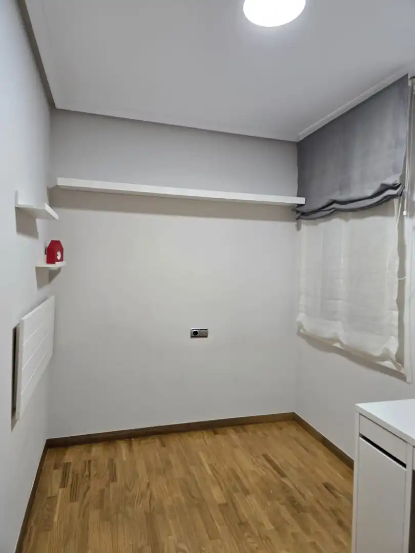 Habitación de Piso de alquiler en Torrevieja con Aire acondicionado, Calefacción y Parquet