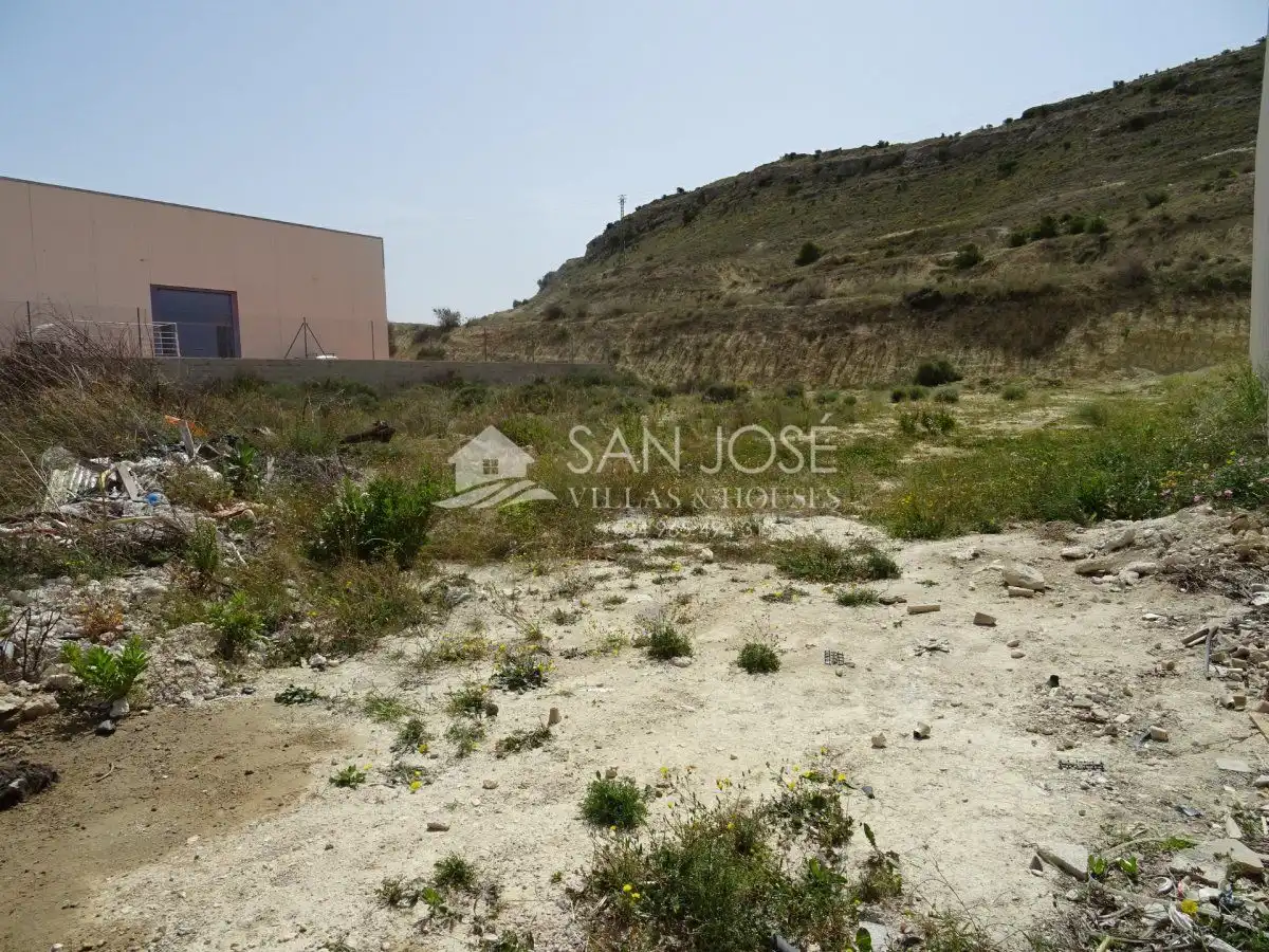 Terreno industriale in vendita a Pedanías Este, imagen 5