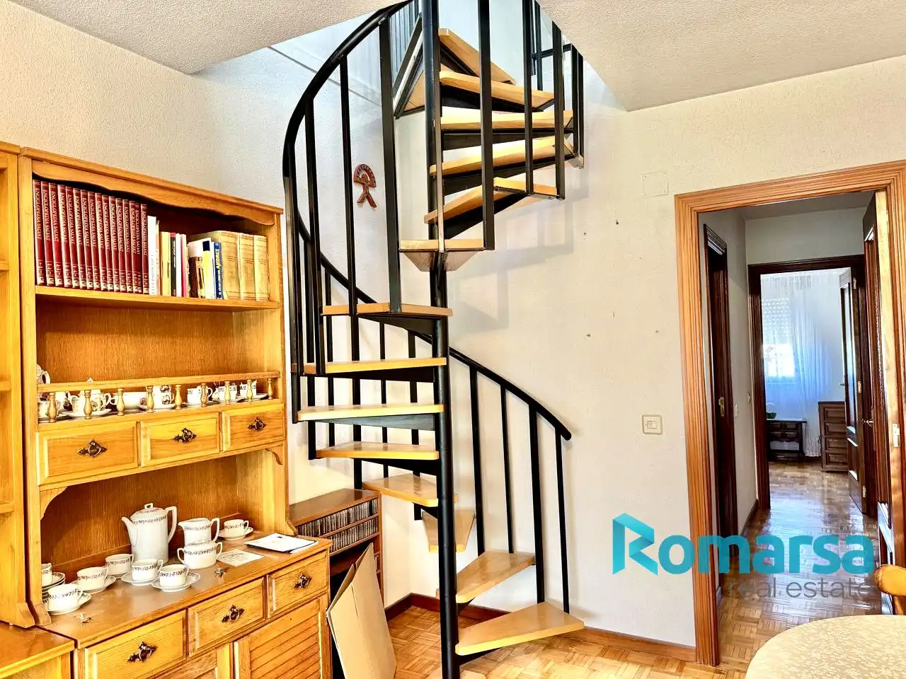 Piso en venta en Ávila con Calefacción, Parquet y Trastero