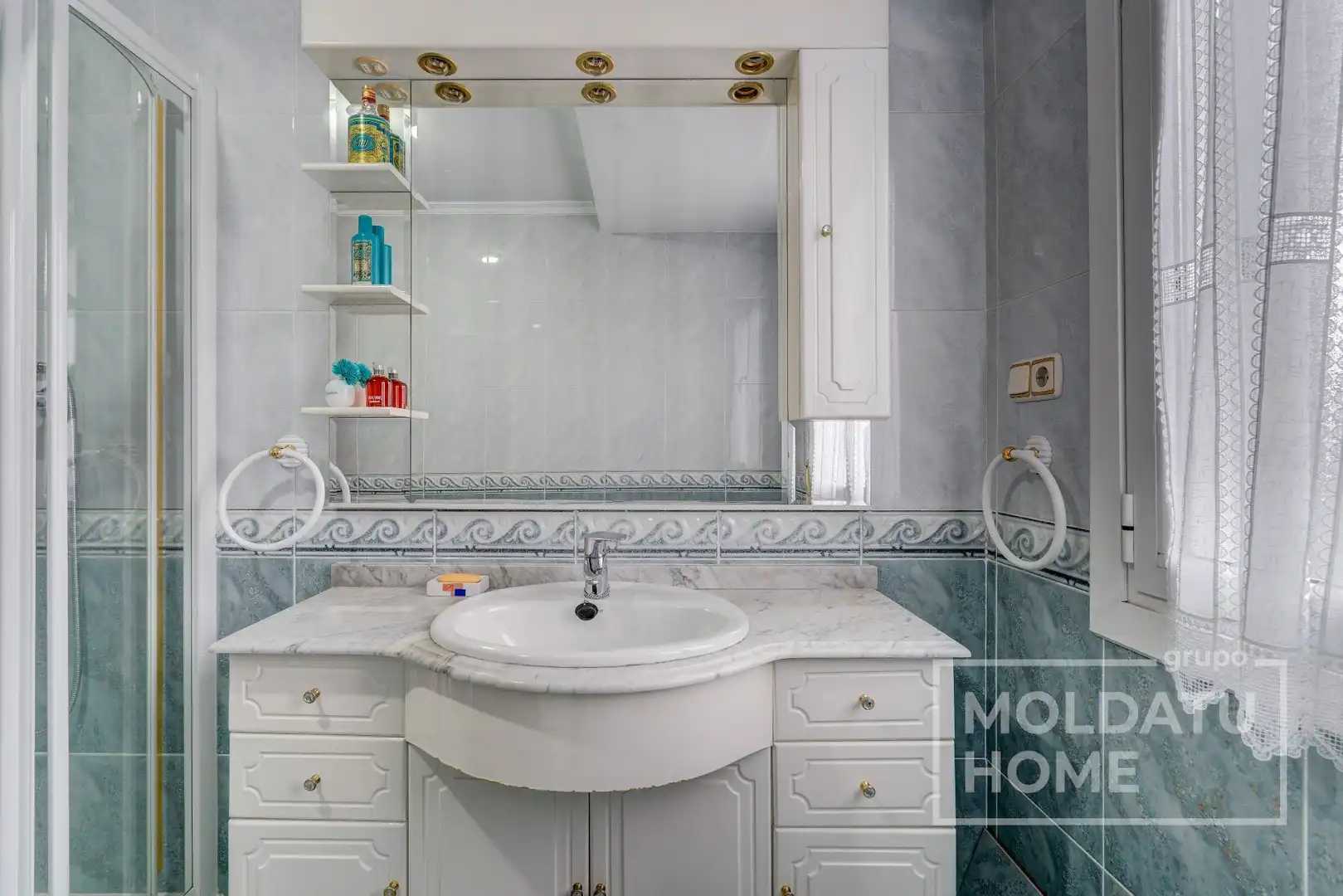 Baño de Piso en venta en Irun  con Calefacción y Trastero