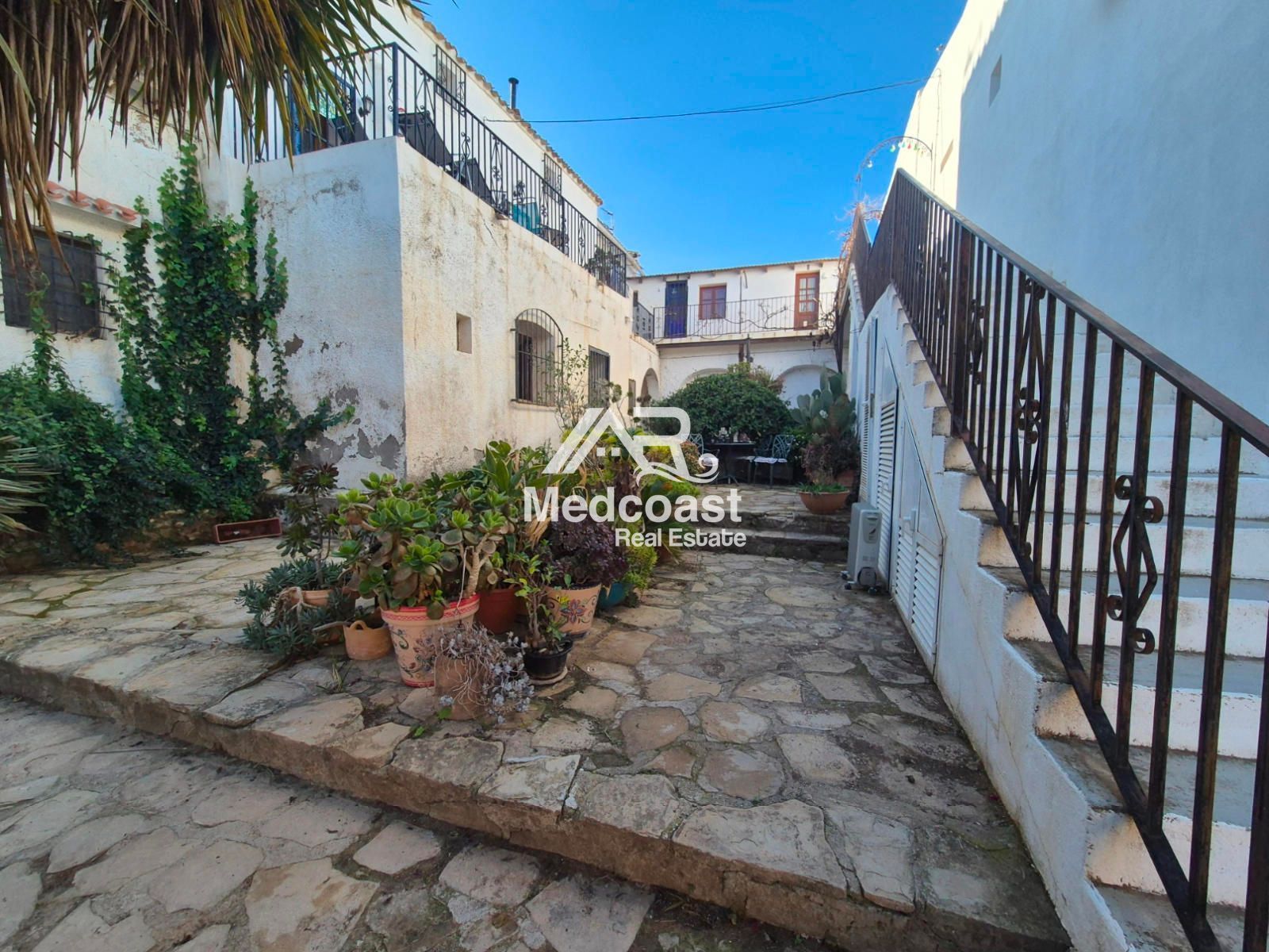 Flat for sale in Sect Cjo Grande