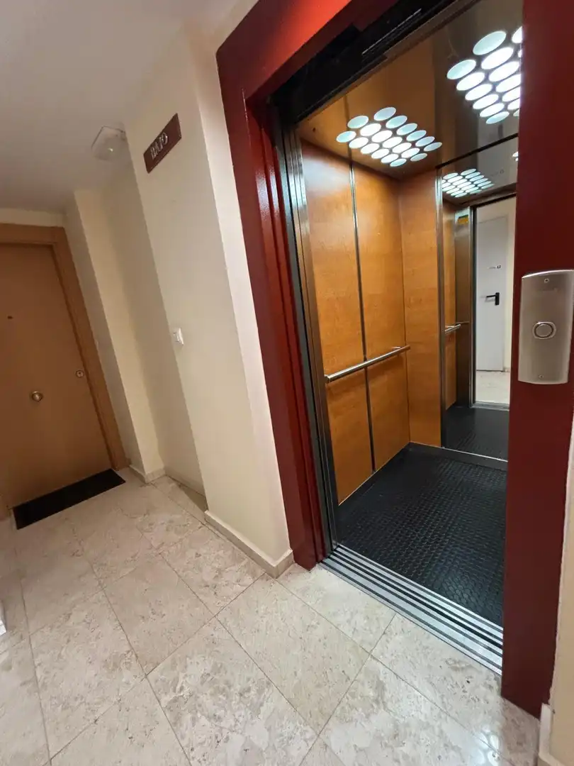 Piso en venta en Fuentes de Ebro con Trastero