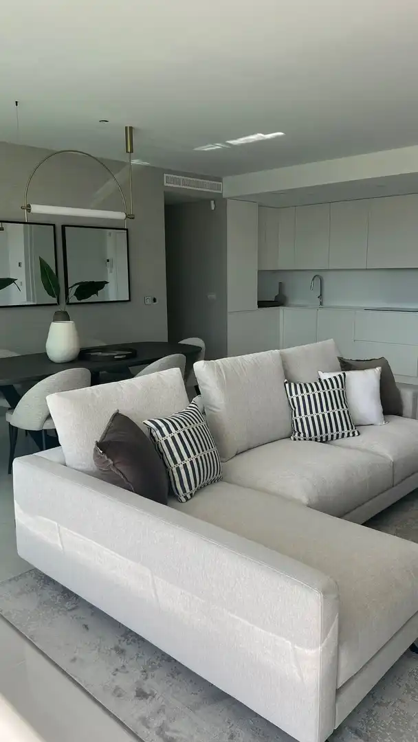 Living room of Apartments for rent in Estepona  with Air Conditioner, Parquet flooring and Terrace