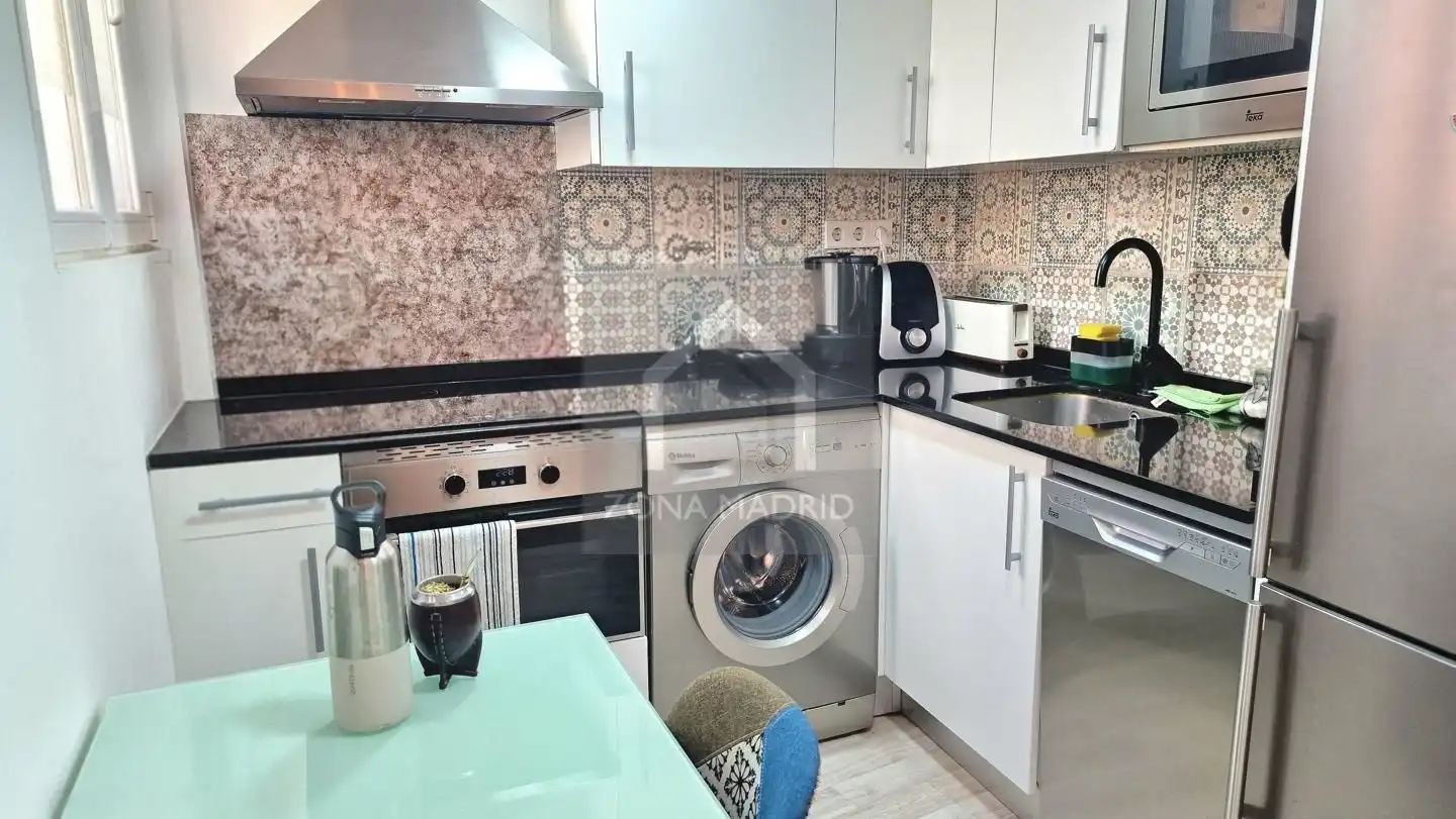 Cocina de Piso en venta en Madrid con Aire acondicionado, Terraza y Amueblado