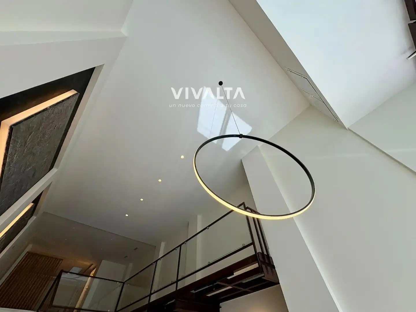 Maisonette zum Verkauf in Madrid mit Klimaanlage, Heizung und Haustechnik