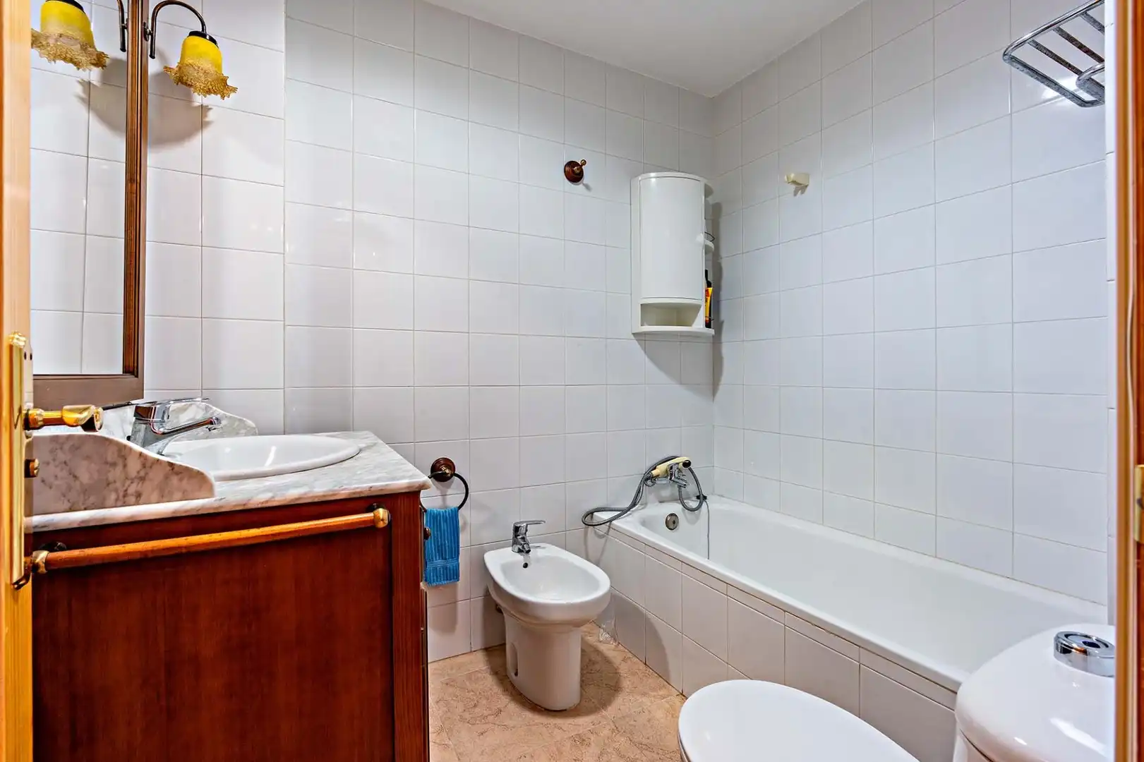 Baño de Piso en venta en El Ejido con Amueblado