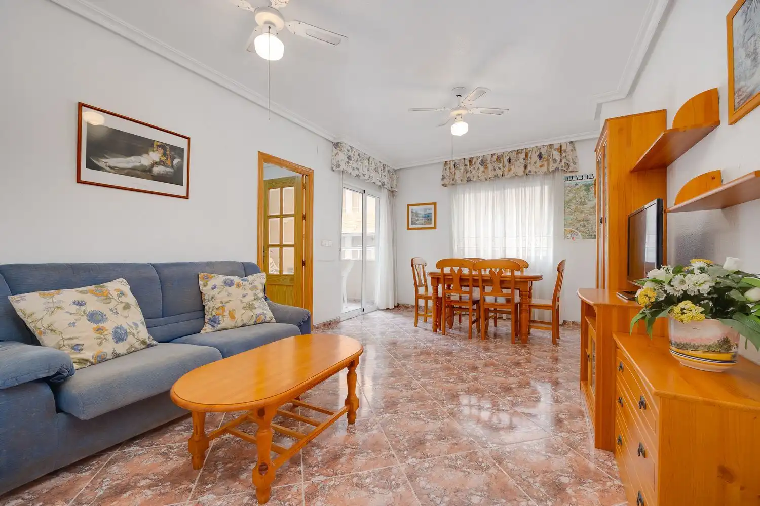 Apartament amb ascensor en venda a Calle Goleta 18