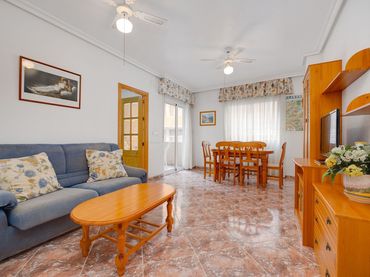 Appartement compact avec ascenseur à vendre à Calle Goleta 18
