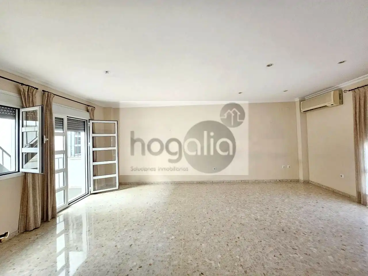 Piso en venta en Este - Alcosa- Torreblanca