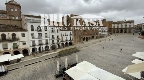 VIVIENDA EN PLAZA MAYOR DE CÁCERES