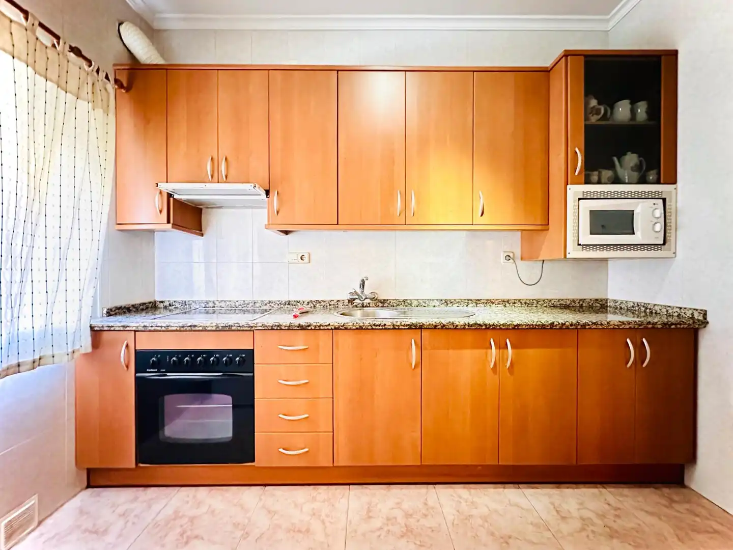 Casa con jardín en venta en Calle SANTA BARBARA, imagen 8