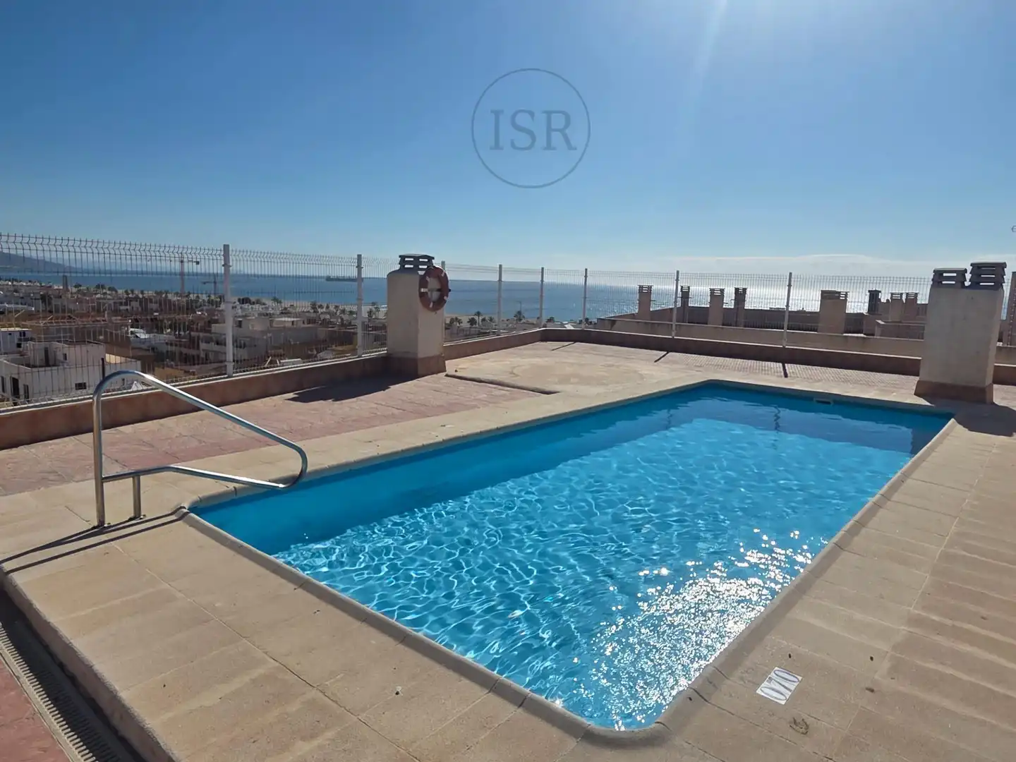 Piscina de Ático en venta en Garrucha con Aire acondicionado, Terraza y Trastero