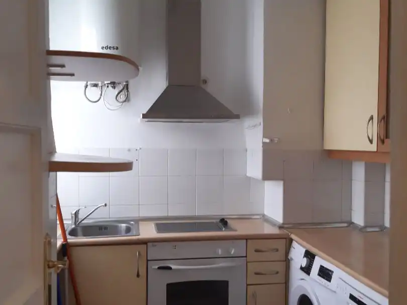 Kitchen of Flat for rent in  Madrid Capital  with Balcony